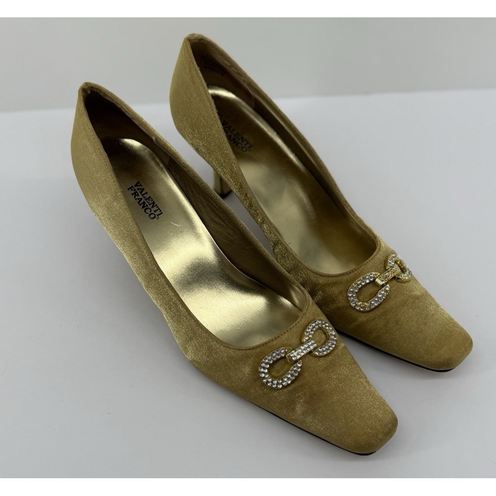 Valenti Franco Womens Gold Satin Kitten Heels Rhinestone Buckle Square Toe Pumps